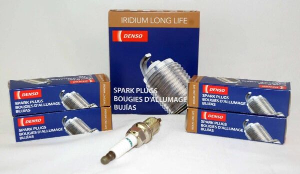 DENSO # 3297 Iridium LONG LIFE Spark Plugs - SK20R11-4 PCS * NEW *