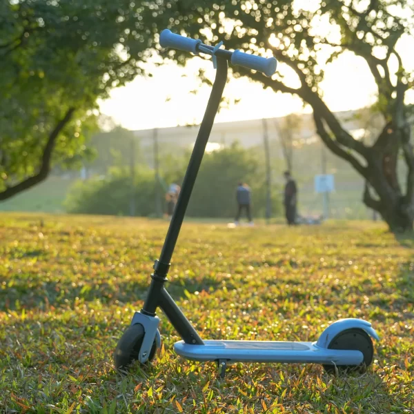 Hiboy ES-1 Electric Scooter for Kids Aged 4-10 - Image 7